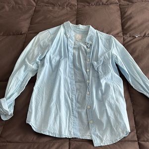 GAP button up shirt